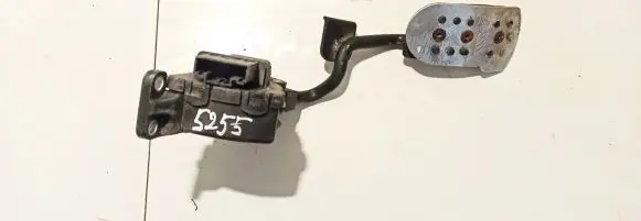 Audi A6 S6 C6 4F Accelerator throttle pedal 4f2721523 6pv008984