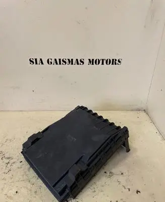 Mercedes-Benz A W168 Fuse box cover 1K0937132F