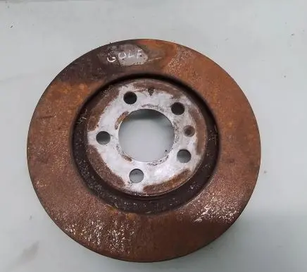 Volkswagen Golf IV Front brake disc