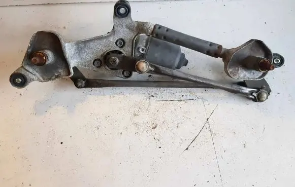 Suzuki SX4 Front wiper linkage and motor 3811079J00