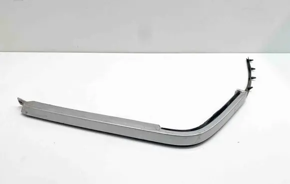 Under headlight/headlamp trim