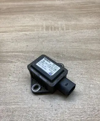 Audi A4 S4 B6 8E 8H ESP acceleration yaw rate sensor 8E0907637A 0265005245