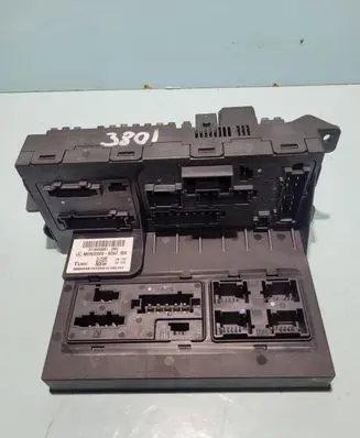 Mercedes-Benz E W211 SAM control unit 2115453801