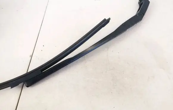 Honda Civic Front wiper blade arm