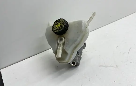 Mercedes-Benz C W205 Master brake cylinder A2054300002 03350891201