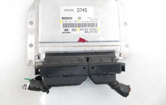 KIA Cerato Engine control unit/module 0281011538 3910327061