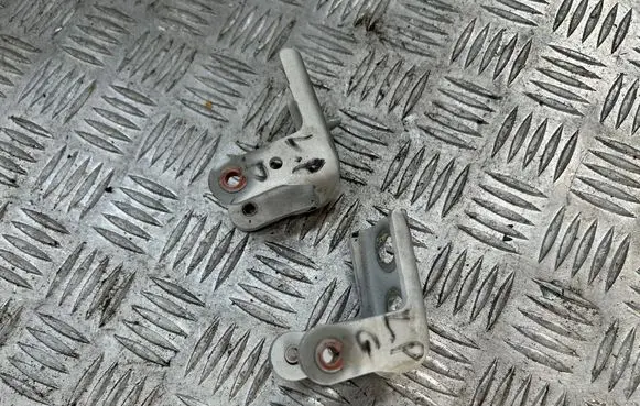 Peugeot 508 II Front door hinge set 