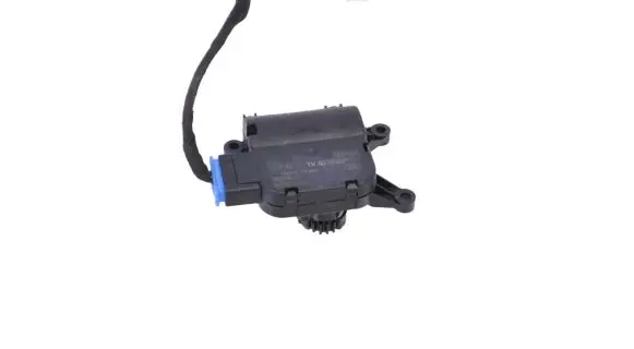 Audi TT TTS RS Mk3 8S Air flap motor/actuator 0132801371