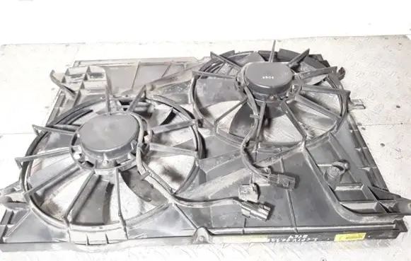 Chevrolet Captiva Radiator cooling fan shroud