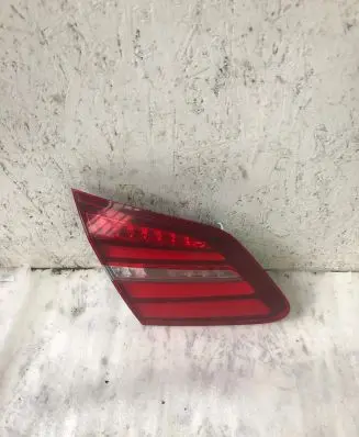 Mercedes-Benz B W246 W242 Tailgate rear/tail lights A2469069100