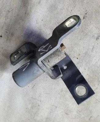 Ford Galaxy Front door upper hinge C8Q8A GM21 022805AC