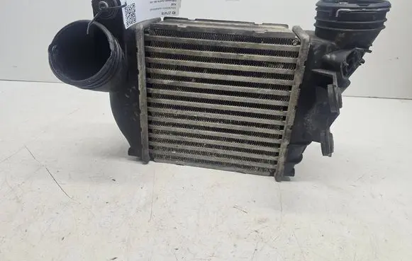 Volkswagen Golf IV Intercooler radiator