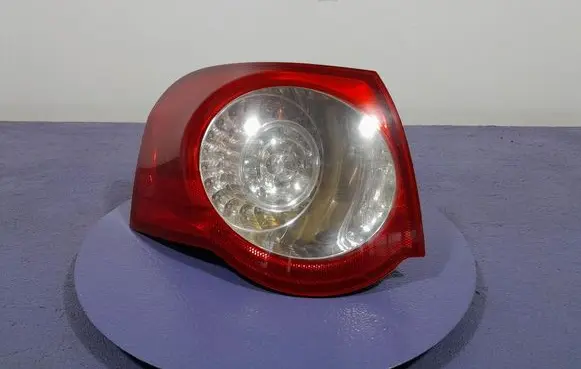 Volkswagen PASSAT B6 Rear/tail lights 