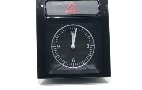 Volkswagen PASSAT B7 Clock 561919204B