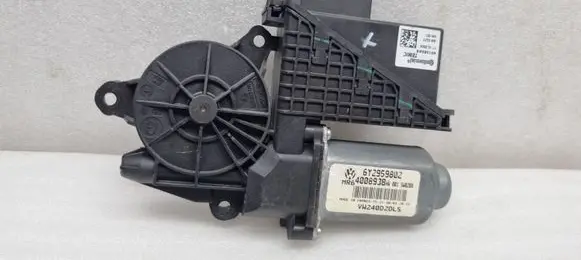 Volkswagen Polo Front door window regulator motor 6Y2959802 VW240D2DLS 400893B