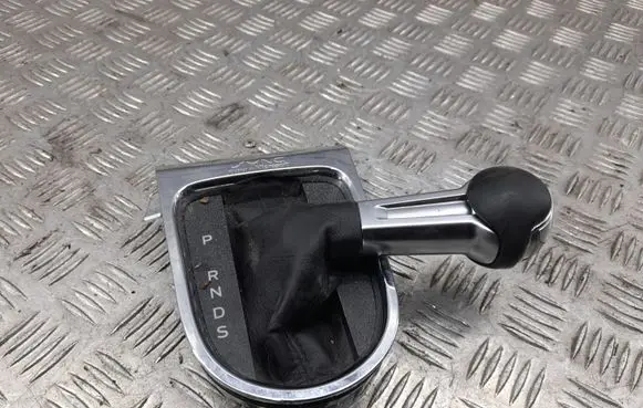 Ford Mustang VI Gear lever shifter trim leather/knob FR3P7K004