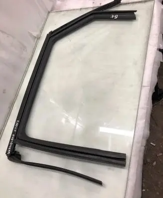 Opel Grandland X Rubber seal rear door window/glass 9814856880