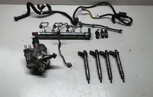 BMW 5 F10 F11 Fuel injection system set 7797874 0445010506 0281002949