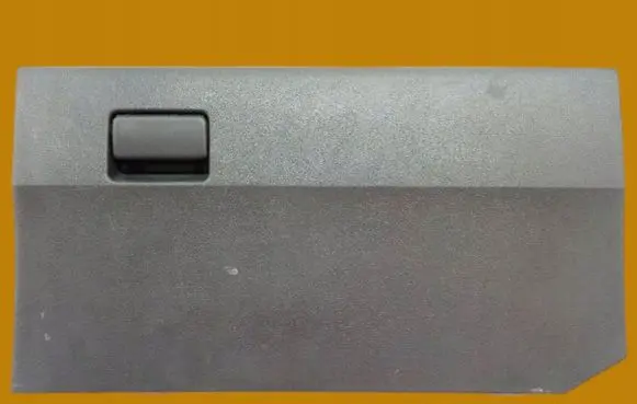 Toyota Verso Glove box