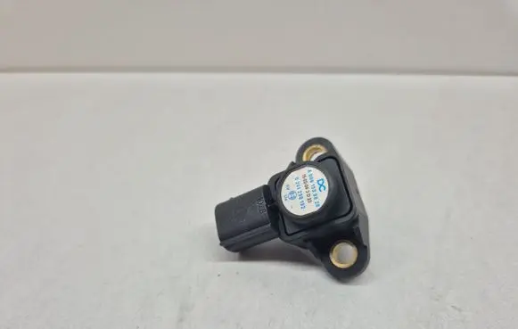 Mercedes-Benz Vito Viano W639 Air pressure sensor A0061539828