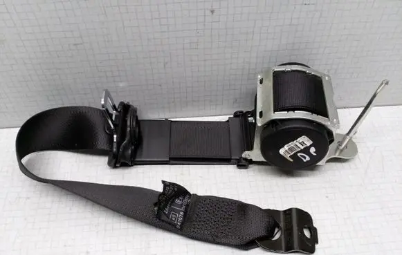 Opel Meriva A Front seatbelt 13149531 93335105 542419061
