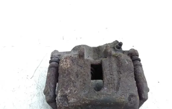 Nissan Primastar Front brake caliper