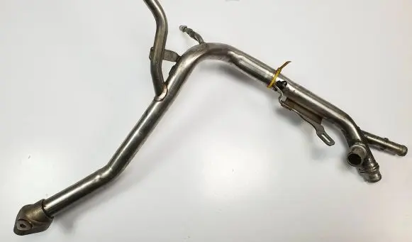 Opel Insignia A Engine coolant pipe/hose