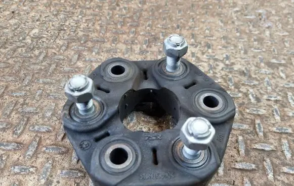 BMW 3 G20 G21 Rear prop shaft donut coupling/joint 9488446