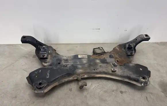 Hyundai ix35 Front subframe 624012Y630 001400012915C434