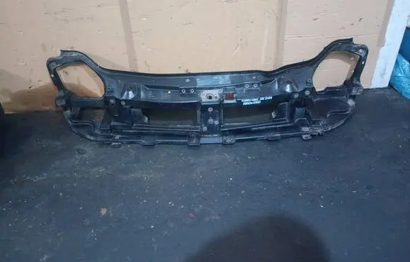 Renault Trafic II (X83) Radiator support slam panel 8200411916 8200411923 93854275