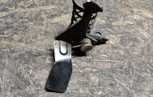 Infiniti Q50 Engine bonnet (hood) release handle