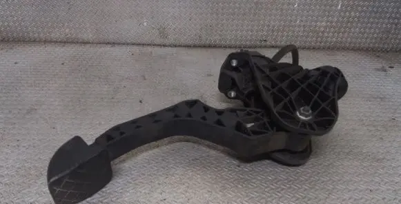 Clutch pedal