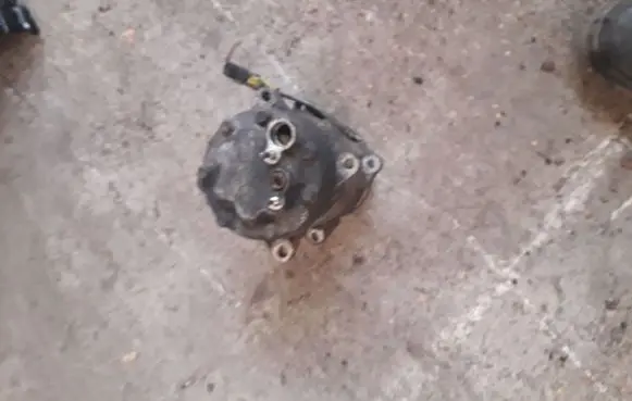 Peugeot 607 Air conditioning (A/C) compressor (pump)