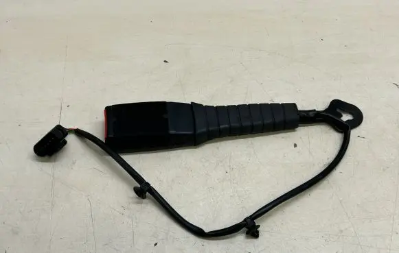 Porsche Cayenne (92A) Front seatbelt buckle 7P0857756E