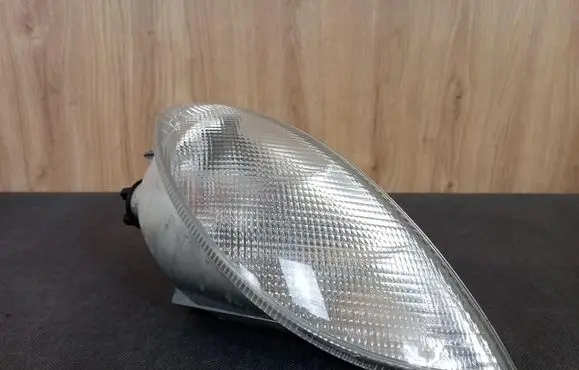 Mercedes-Benz SLK R170 Front indicator light 1708260243 A1708260243
