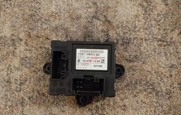 Jaguar XF X250 Door control unit/module 7G9T14B533BD 0507911200 14C235BA