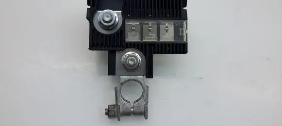 Lexus RX 450H Positive cable (battery)