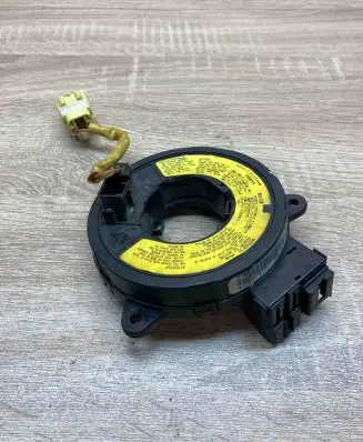 Mazda Premacy Airbag slip ring squib (SRS ring) Z10A180314