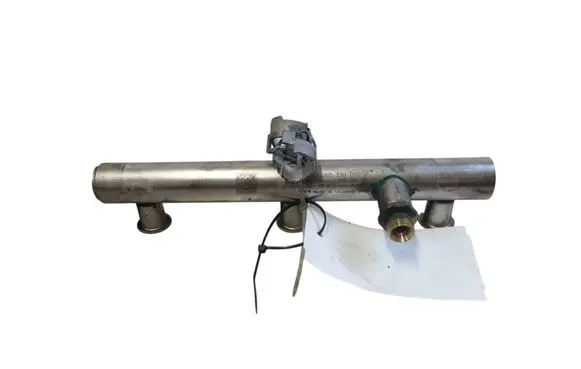 Audi Q5 SQ5 Fuel main line pipe 06e130090f