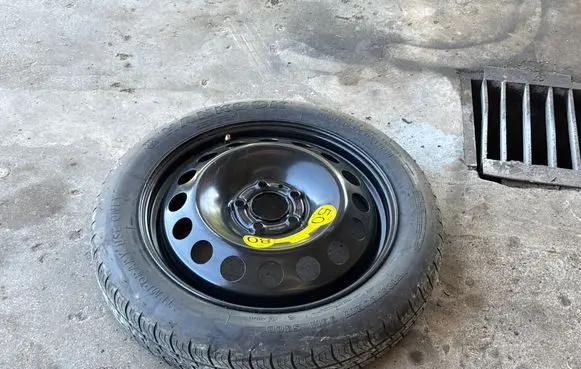 Volvo XC70 R17 spare wheel 9209872