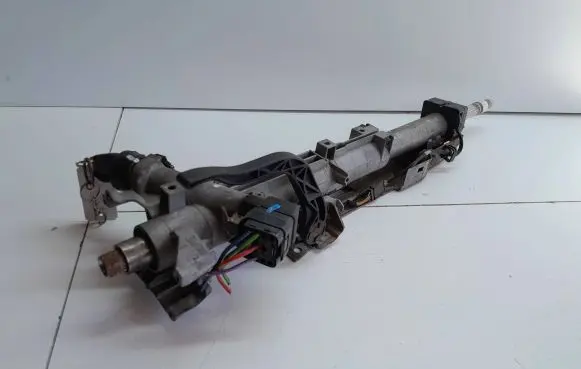 BMW X3 E83 Steering wheel axle 831401058515 34124546 042119006