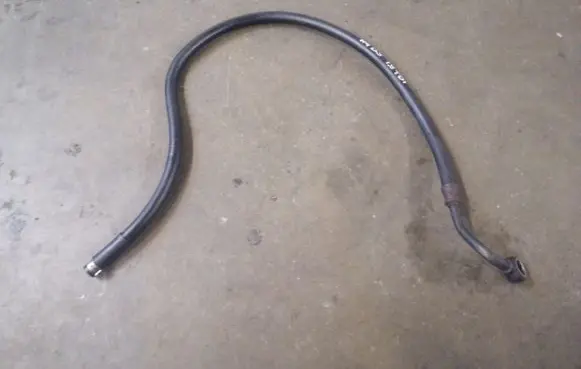 Audi A4 S4 B5 8D Power steering hose/pipe/line