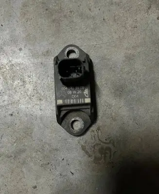 Mercedes-Benz ML W164 Acceleration sensor 0045423518