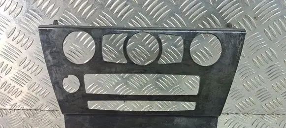 BMW 6 E63 E64 Radio/GPS head unit trim 