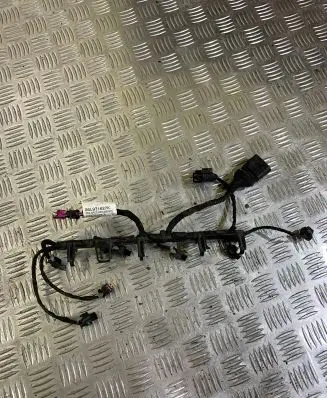 Volkswagen Golf VII Fuel injector wires 06L971627K