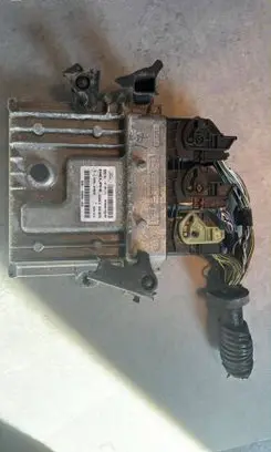 Ford C-MAX II Engine control unit/module BV6112A650AD
