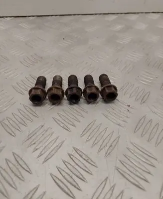 BMW 6 F12 F13 Nuts/bolts 