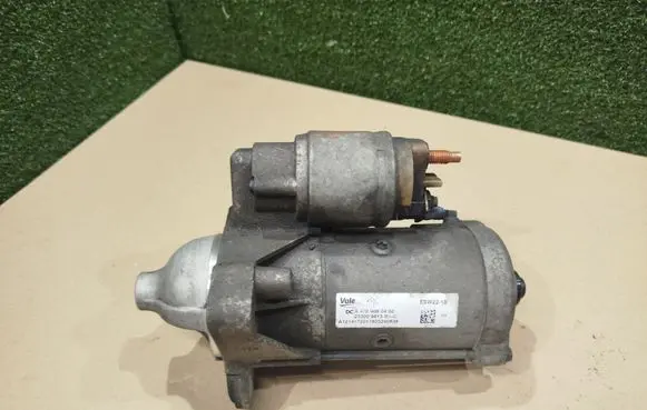 Renault Master III Starter motor 233009813R A4709060400 A121417201