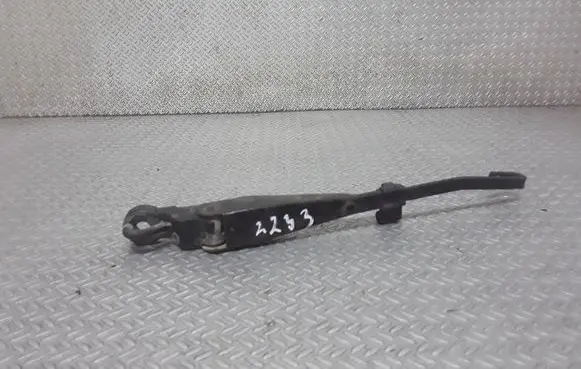 Chevrolet Kalos Rear wiper blade arm
