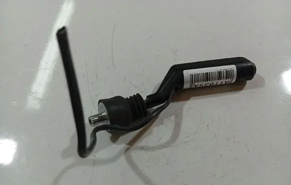 Toyota Avensis T250 Steering wheel buttons/switches 